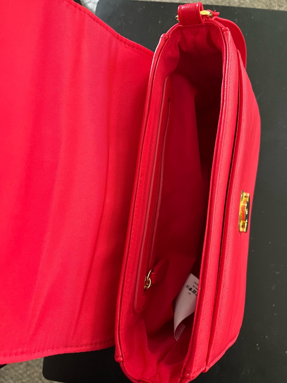 Time and Tru Red Crossbody Bag with Gold Hardware - Picture 4 of 6